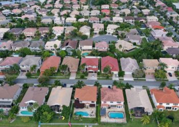 America’s frozen housing market: Sales hit a 13-year low | CNN Business