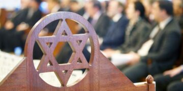 As antisemitism grows, so does its dangers to everyone. Here’s how you can fight against it | CNN