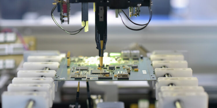 Critical technologies: how the EU plans to support key industries | News | European Parliament