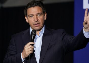 DeSantis says US should not accept refugees from Gaza | CNN Politics