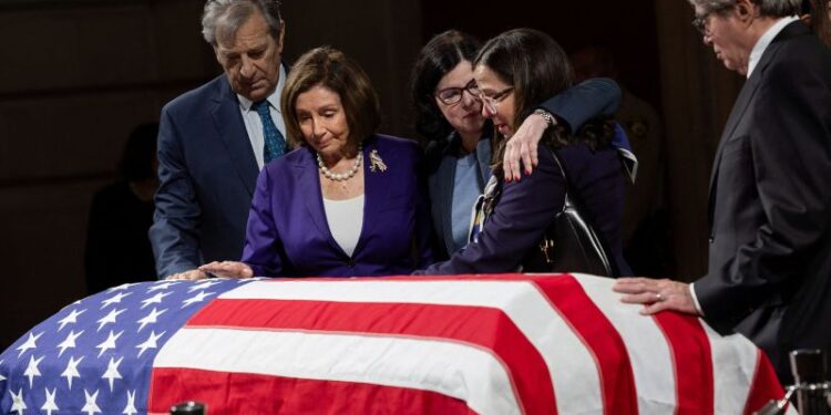 Dianne Feinstein lying in state at San Francisco City Hall | CNN Politics