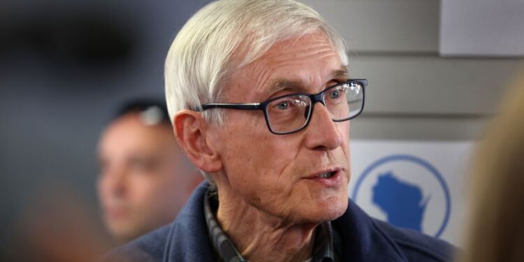 Man returns to Wisconsin Capitol with assault rifle and asks to see governor, hours after being arrested there with a gun, state officials say | CNN Man returns to Wisconsin Capitol with assault rifle and asks to see governor, hours after being arrested there with a gun, state officials say | CNN