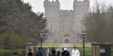 Man who plotted to kill late Queen with crossbow sentenced to 9 years in jail | CNN