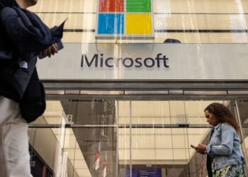 Microsoft, Google post strong quarterly sales growth as Big Tech continues its comeback | CNN Business