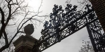 Names and faces of Harvard students linked to an anti-Israel statement were plastered on mobile billboards and online sites | CNN Business