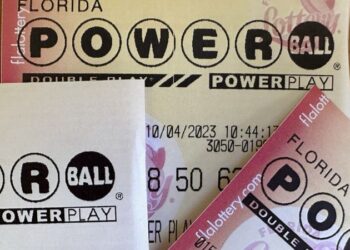 Powerball jackpot of .73 billion — the second-largest in US lottery history — mints a winning ticket | CNN Business