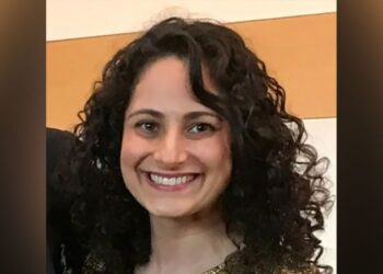 President of Detroit synagogue found stabbed to death outside home, police say | CNN