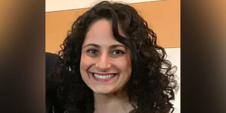 President of Detroit synagogue found stabbed to death outside home, police say | CNN