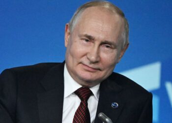Putin says successful test carried out of new nuclear-powered strategic missile | CNN