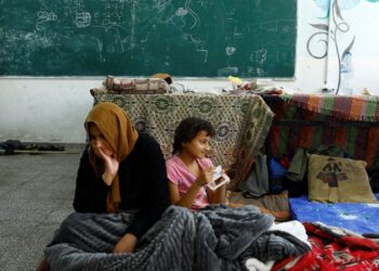 Streets ‘reek of blood:’ Gazans run out of time after Israel’s evacuation deadline | CNN