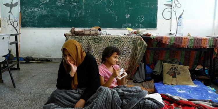 Streets ‘reek of blood:’ Gazans run out of time after Israel’s evacuation deadline | CNN