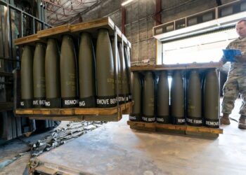 US eyes weapons stockpiles as concern grows about supporting both Ukraine and Israel’s wars | CNN Politics