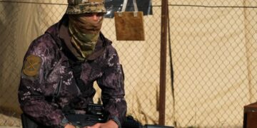 Ukraine’s special forces use daring raids and distraction tactics in bid to free Crimea | CNN