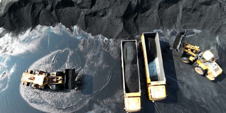 ‘Unstoppable’ energy transition means demand for oil, gas, and coal set to peak by 2030 | CNN Business