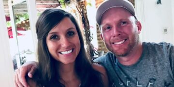 Children’s book author who is charged with killing her husband now accused of witness tampering | CNN