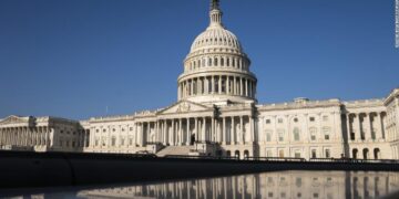 Live updates: Federal government shutdown news