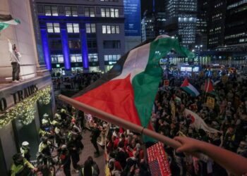 Live updates: Israel-Hamas war, hostage release deal approved, 4-day Gaza truce