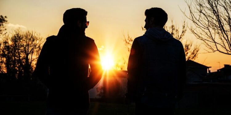 Why most men don’t have enough close friends | CNN Why most men don’t have enough close friends | CNN