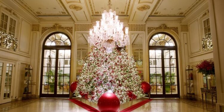 16 luxury hotels that go all-out for Christmas | CNN