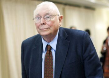 Charlie Munger Fast Facts | CNN