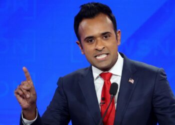 Live updates: Vivek Ramaswamy town hall on CNN in Iowa