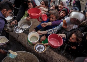 Live updates: Israel-Hamas war, Iran missile strikes, Gaza famine