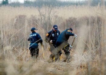 A suspect was charged in the Gilgo Beach serial killings cold case. Here’s a timeline of the case and the investigation | CNN