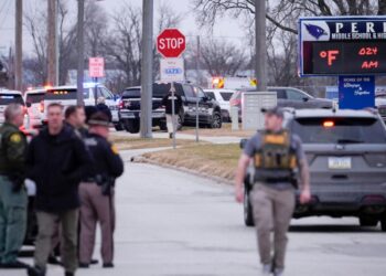 Live updates: Shooting at Perry High School in Iowa