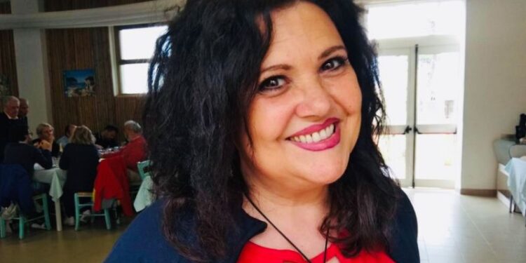 She’s the only woman living on an island of convicted criminals | CNN She’s the only woman living on an island of convicted criminals | CNN