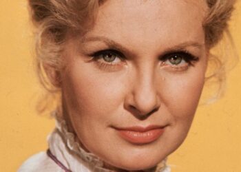 Joanne Woodward Fast Facts | CNN