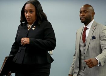 Live updates: Fulton County prosecutor’s divorce attorney to testify in Fani Willis case