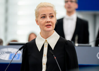 Yulia Navalnaya: “If you want to defeat Putin, fight his criminal gang” | News | European Parliament