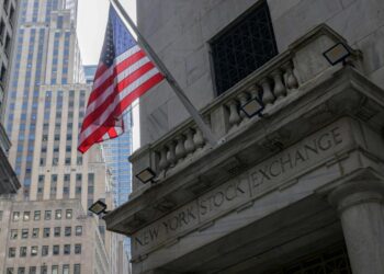 Live updates: March jobs report expected to show slower growth