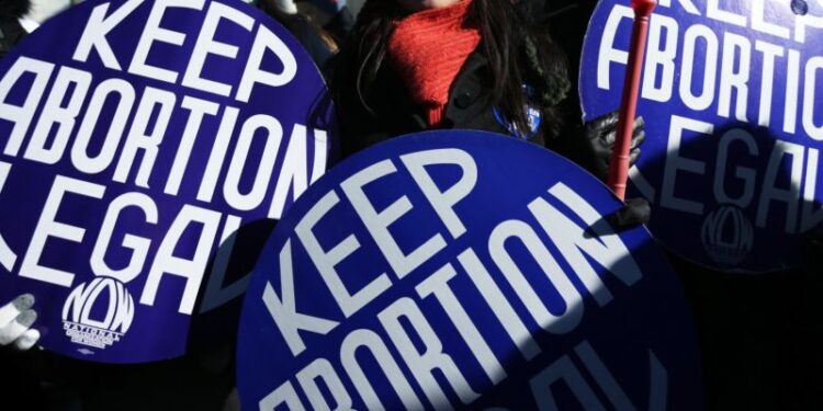 Roe v. Wade Fast Facts | CNN