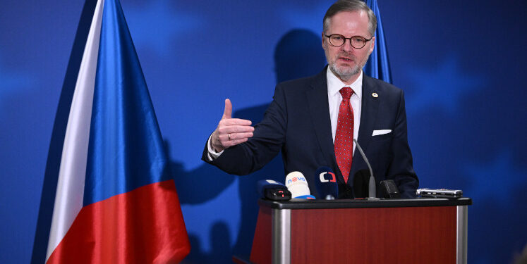 Contradictions and misconceptions – twenty years of the Czech Republic in the EU