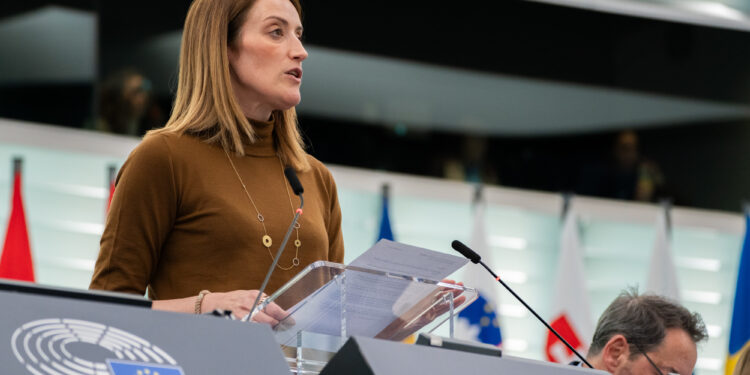 President Metsola calls for an end to violence against women | News | European Parliament