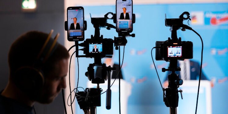 How Europe’s radical right navigated the Ukraine crisis on social media