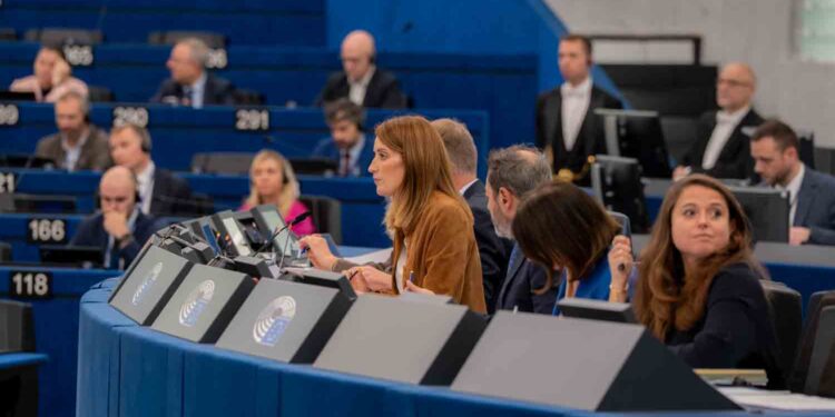 Opening: 20-23 October plenary session | News | European Parliament