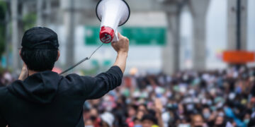 The frenemy within – populism’s dual role in democratisation The frenemy within – populism’s dual role in democratisation