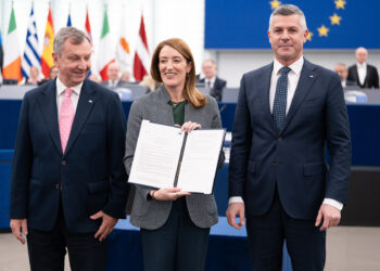 MEPs adopt 2026 EU budget: focus on competitiveness, research and security | News | European Parliament