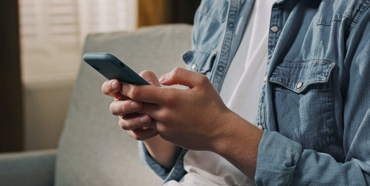 Social media age bans will fail because they are not radical enough – LSE European Politics